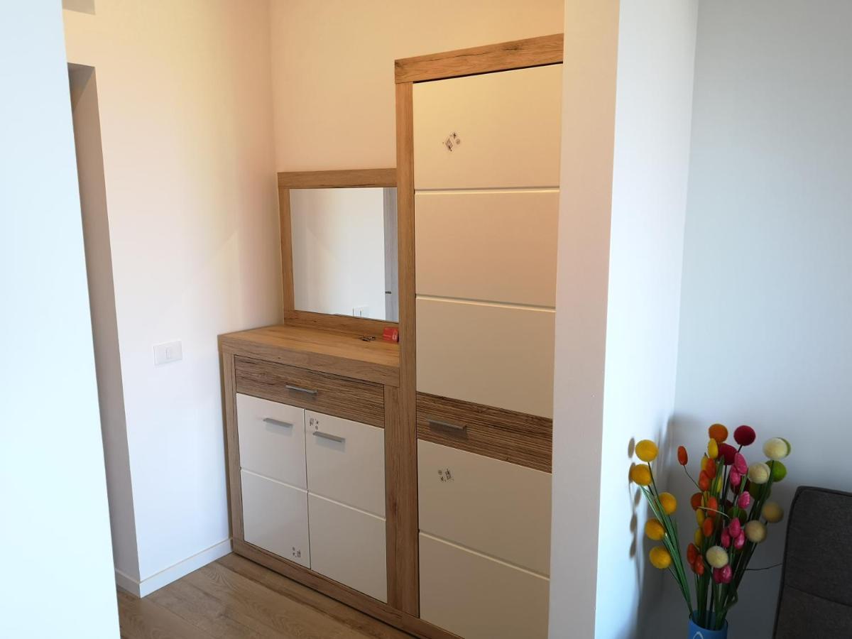 Ared-Atrium Mall Chrysflatty3 Premium Apartment 60Mp أراد المظهر الخارجي الصورة