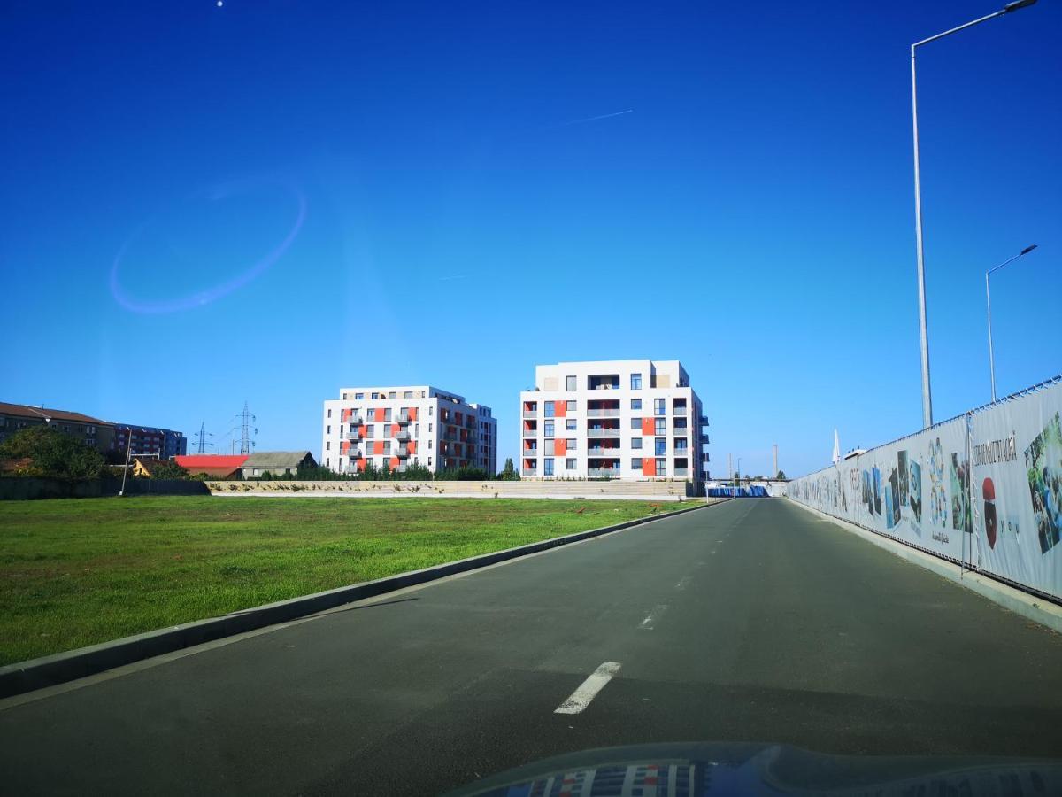 Ared-Atrium Mall Chrysflatty3 Premium Apartment 60Mp أراد المظهر الخارجي الصورة
